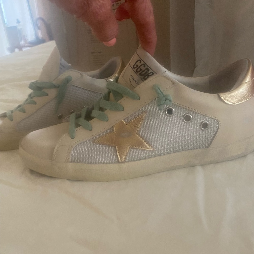 Golden Goose superstar. Women’s size 39 - Picture 3 of 9